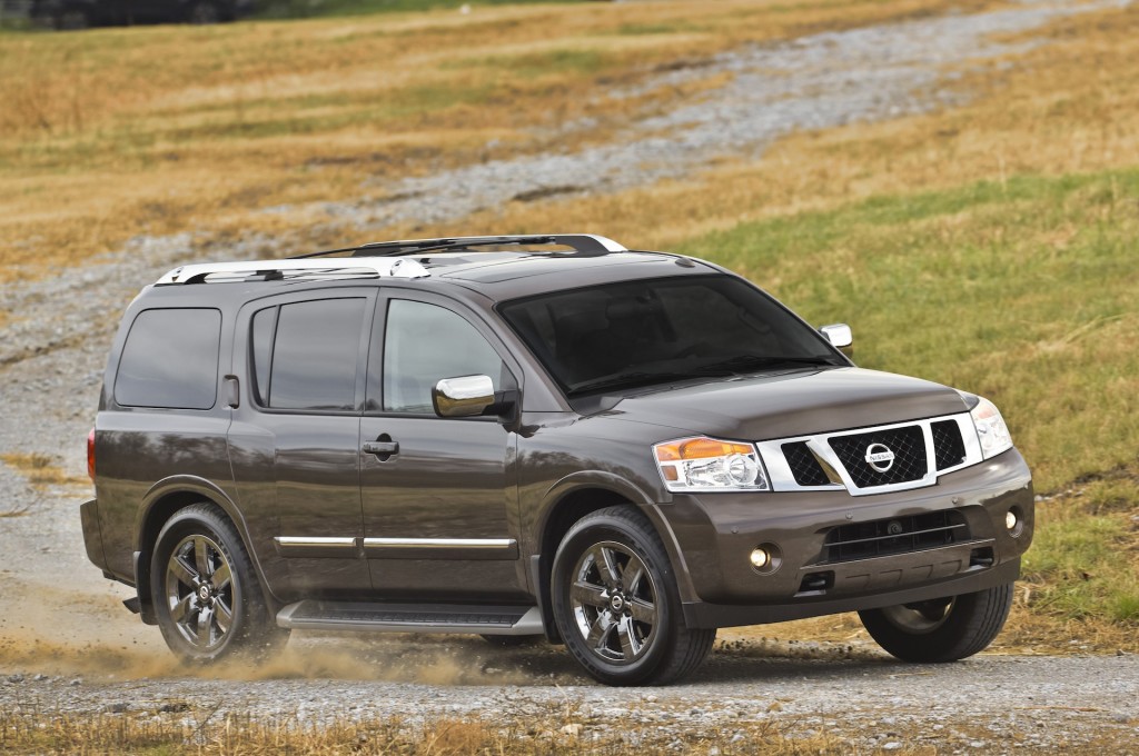 Carro de lujo de nissan #6