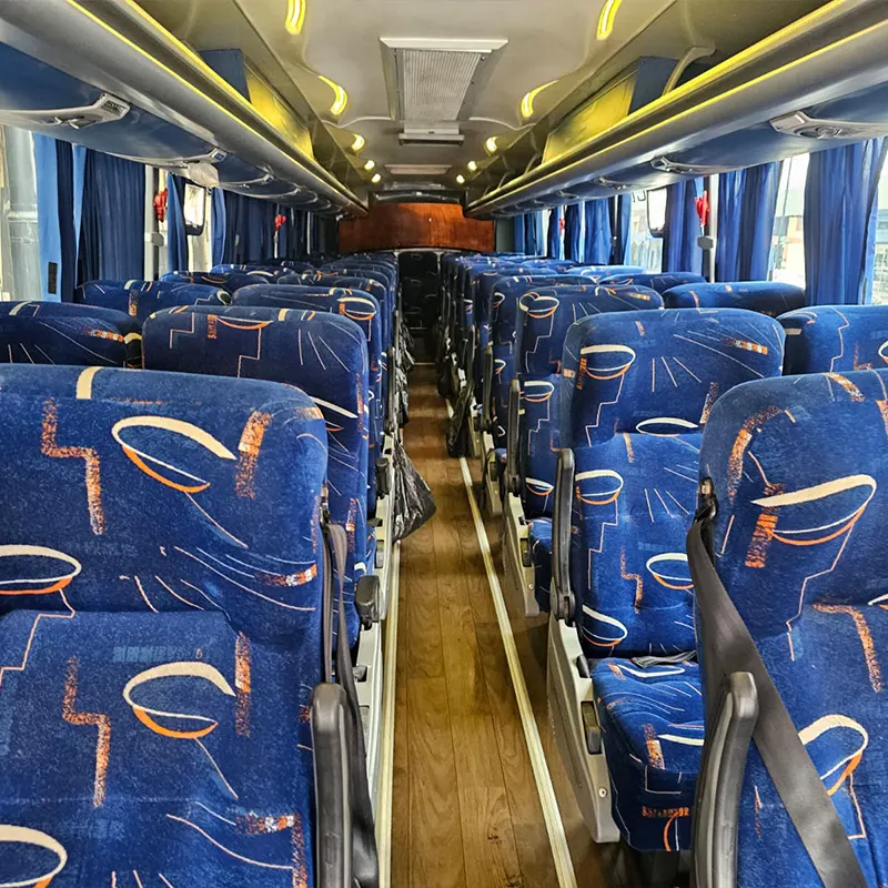 alquiler de bus 30 pasajeros